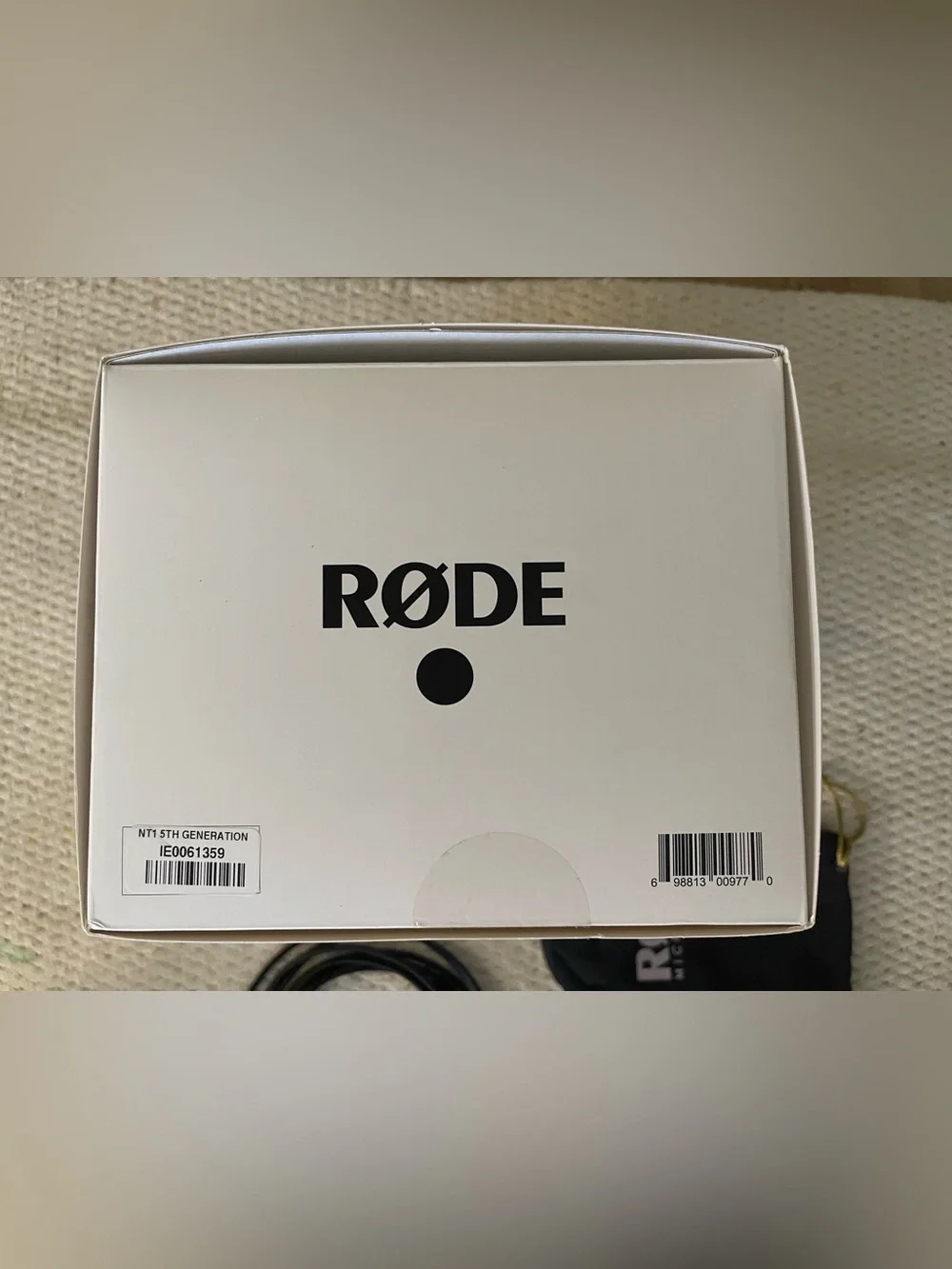 Rode NT1 5th Generation Condenser Microphone with SM6 Shockmount and Pop Filter